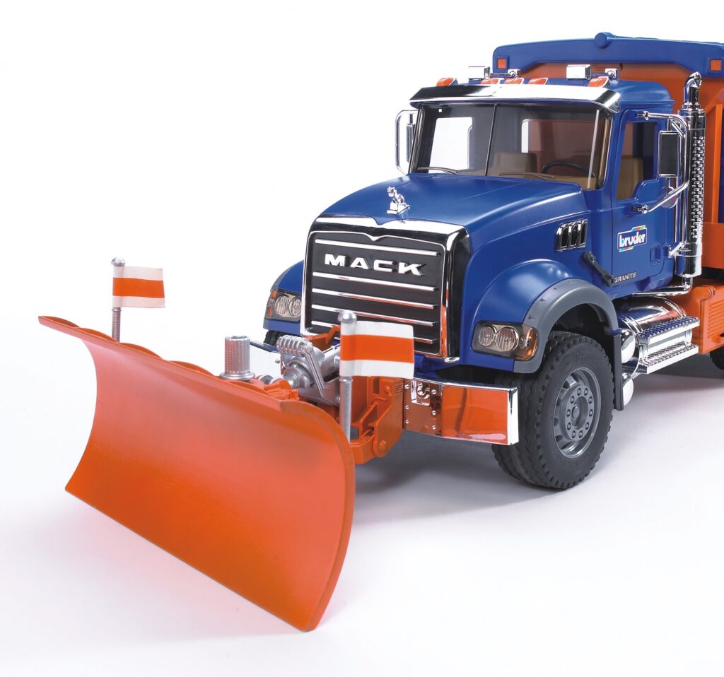 Příslušenství Bruder: Jak rozšířit traktory, bagry i auta 1 Bruder radlice na sníh