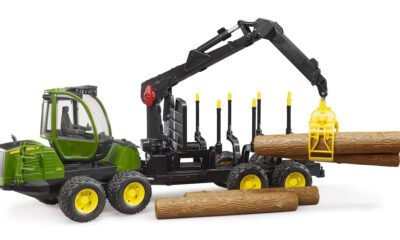 Lesnický traktor John Deere Bruder