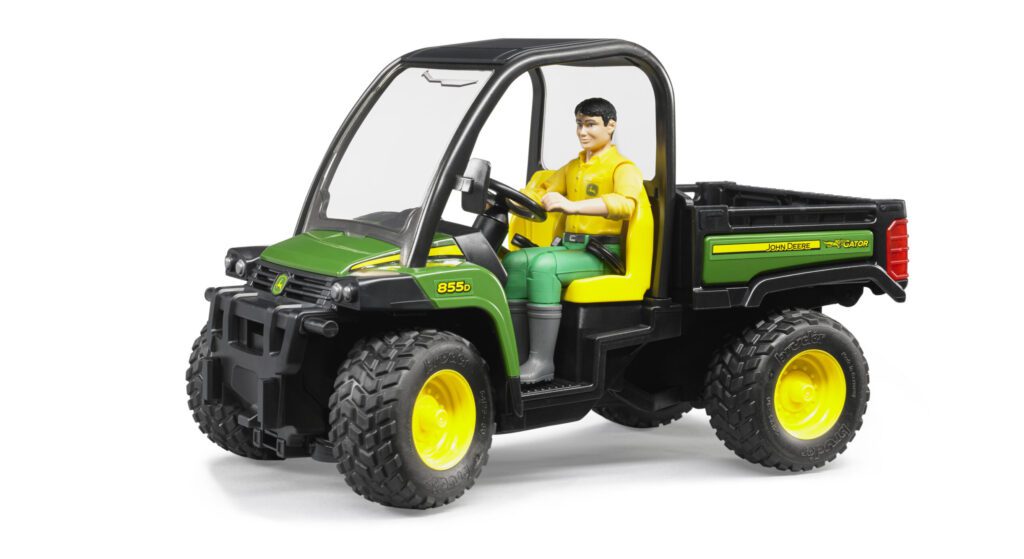 Bruder John Deere Traktory - Kompletní Přehled Řady 2026 1 John Deere Gator 855D s řidičem - Bruder 02490
