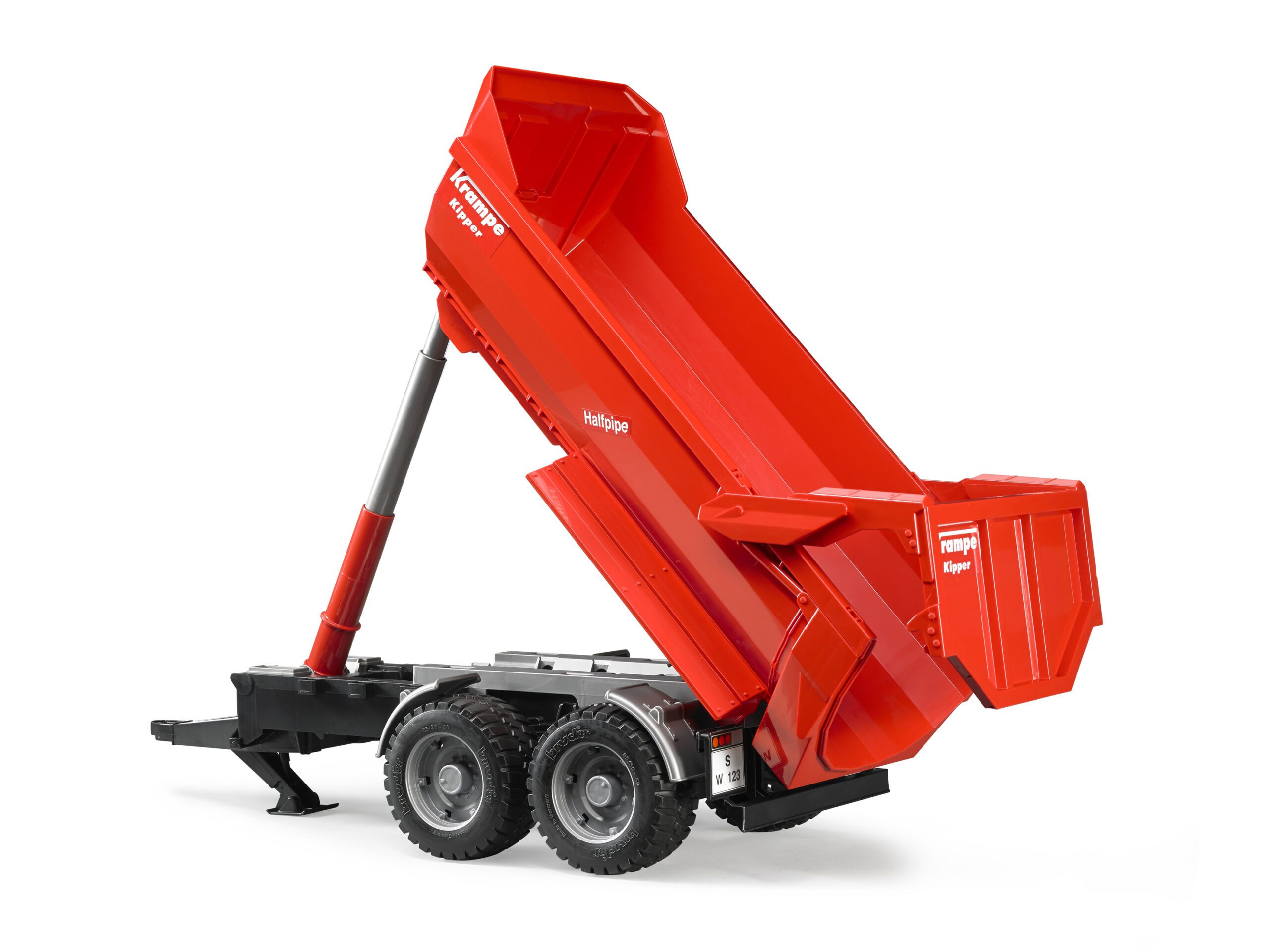 Sklápěcí přívěs Krampe - Bruder 02225 4 Sklápěcí přívěs Krampe - Bruder 02225 - Obrázek 4