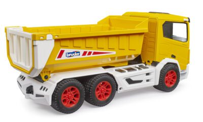 Sklápěč Roadmax Bruder 03470 - bokový pohled.