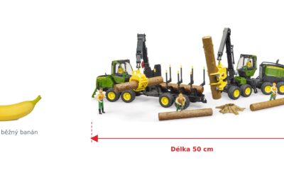 lesní Bruder Harvester John Deere 1270 G - Bruder 02135 — skutečná velikost 50 × 17,3 × 23 cm, porovnání s banánem