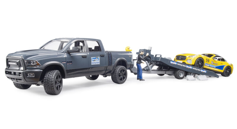 RAM 2500 a závodní roadster - Bruder 02504 - Obrázek 4