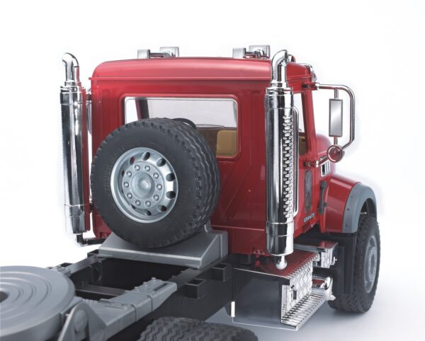 Tahač MACK Granite s bagrem JCB 4CX - Bruder 02813 - Obrázek 4