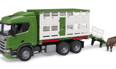 Přeprava zvířat Scania Super 560R na převoz zvířat - Bruder 3548