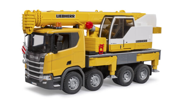 Nákladní auto Scania Super 560R s jeřábem Liebherr - Bruder 03571 - Obrázek 5