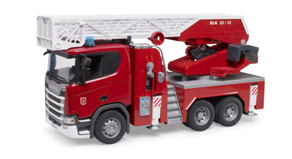 Hasičské auto s jeřábem Scania Super 560R - Bruder 03591 - Obrázek 5