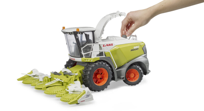 Řezačka Claas Jaguar 980 - Bruder 02134 - Obrázek 12