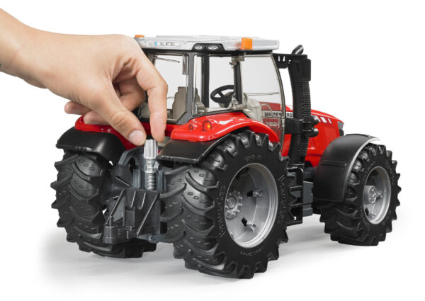 Traktor Massey Ferguson 7624 - Bruder 03046 - Obrázek 8
