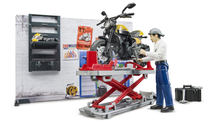 bworld Motodílna s mechanikem a motorkou Ducati Scrambler - Bruder 62102