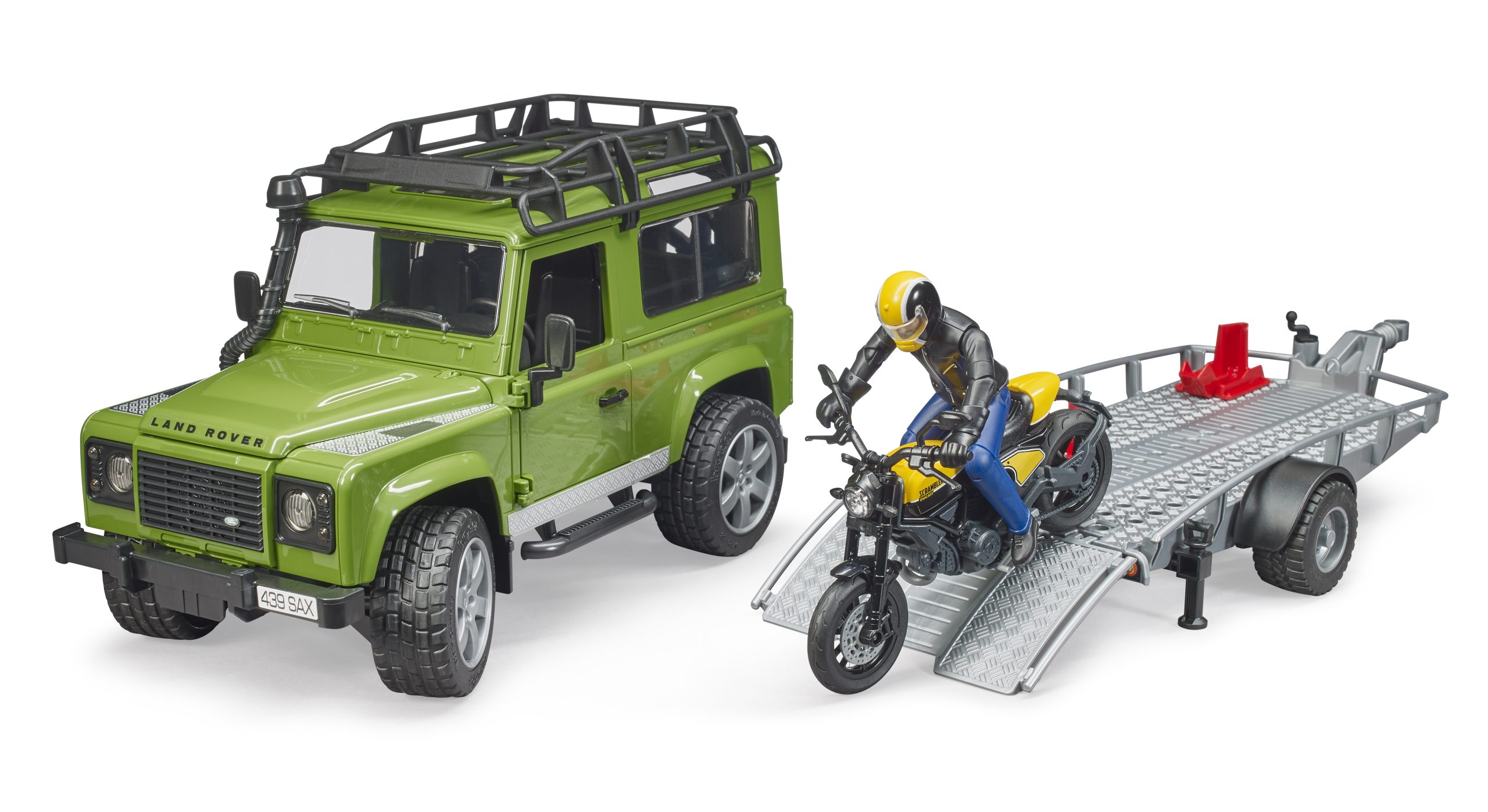 Land Rover Defender s motorkou - Bruder 02589 6 Land Rover Defender s motorkou - Bruder 02589 - Obrázek 6