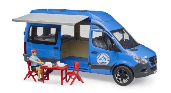 Kempingový MB Sprinter s řidičem a příslušenstvím - Bruder 02684 - Obrázek 2