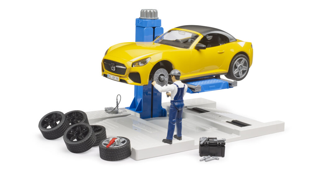 bworld autoservis s mechanikem a roadsterem - Bruder 62112