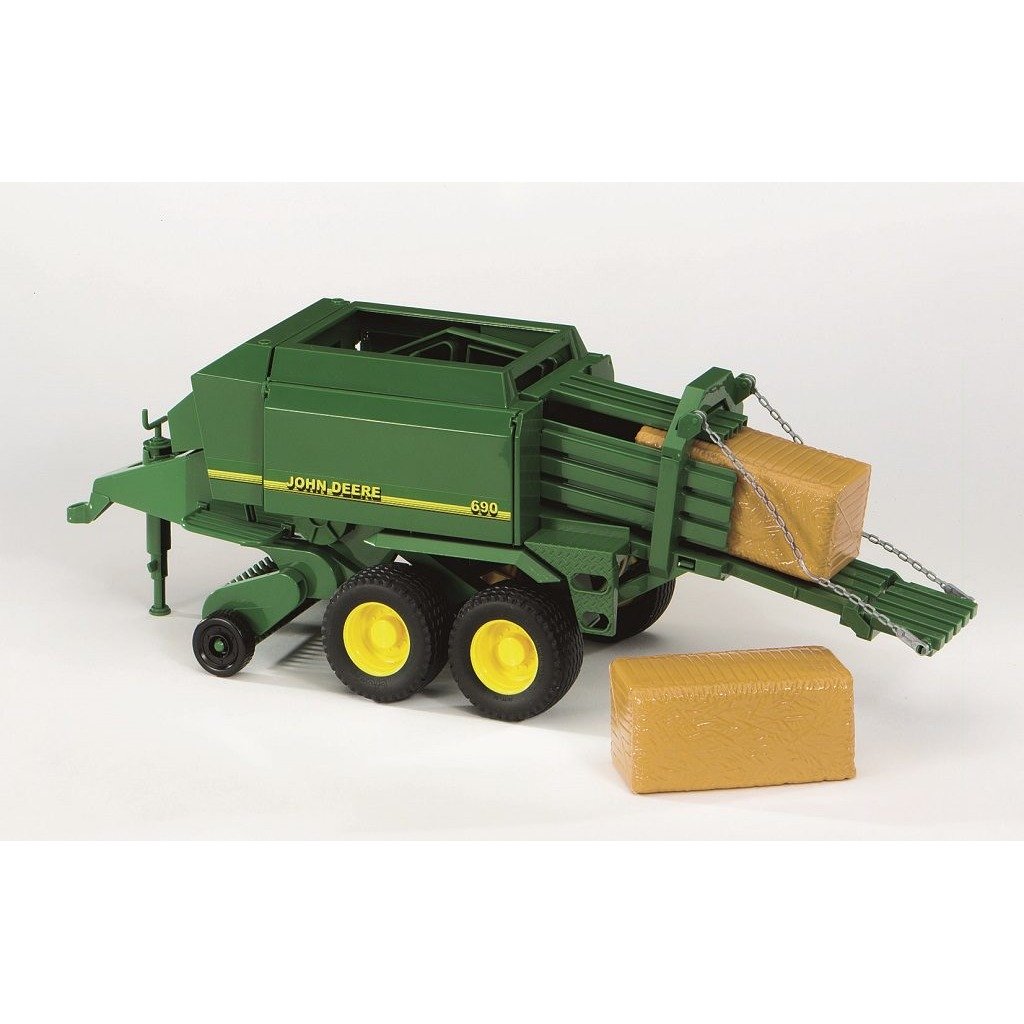 John Deere balíkovač - Bruder 02017 1 John Deere balíkovač - Bruder 02017