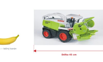 Řezačka Claas Jaguar 900 - Bruder 02131 — skutečná velikost 45 × 32,5 × 22 cm, porovnání s banánem