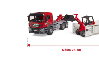 Nákladní vůz s kontejnerem MAN TGS a nakladač Schäffer - Bruder 03767 — skutečná velikost 74 × 18,5 × 21,3 cm, porovnání s banánem
