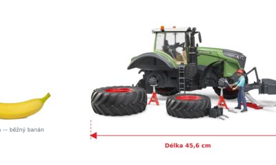 Fendt Vario 1050 s mechanikem a vybavením - Bruder 04041 — skutečná velikost 45,6 × 19,8 × 22,5 cm, porovnání s banánem