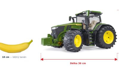 Traktor John Deere 7R 350 - Bruder 03150 — skutečná velikost 36 × 17,5 × 20,5 cm, porovnání s banánem
