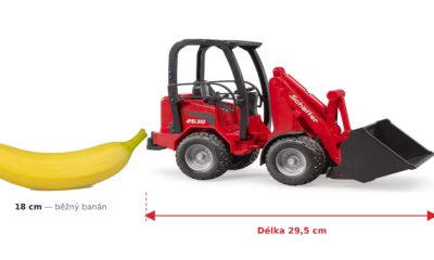 Nakladač Schäffer 2630 - Bruder 02190 — skutečná velikost 29,5 × 9,6 × 15,7 cm, porovnání s banánem