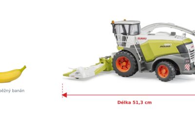 Řezačka Claas Jaguar 980 - Bruder 02134 — skutečná velikost 51,3 × 44,5 × 23,1 cm, porovnání s banánem